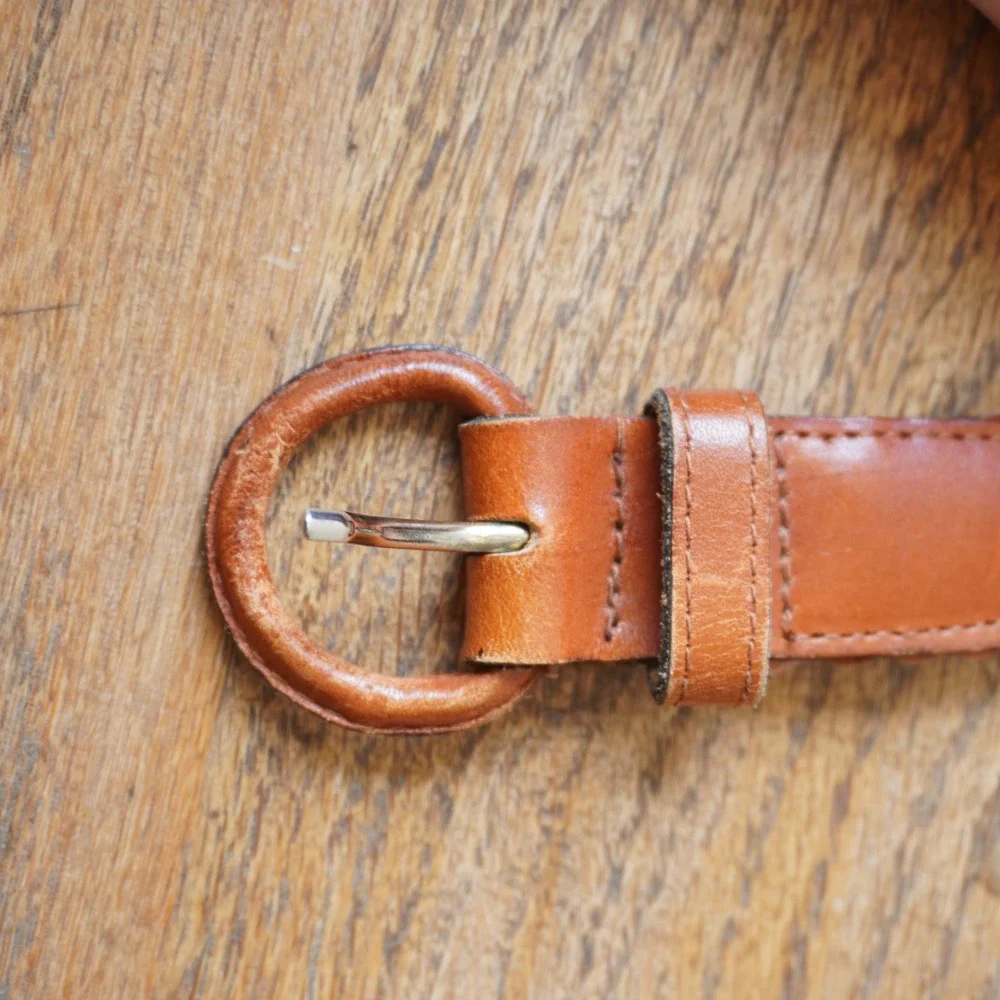 N/A vintage tan